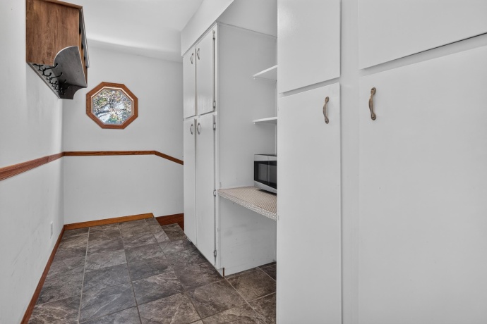 4520 Linview, ROCKFORD, Illinois 61109, 3 Bedrooms Bedrooms, ,1 BathroomBathrooms,House,For Sale,Linview,202604083
