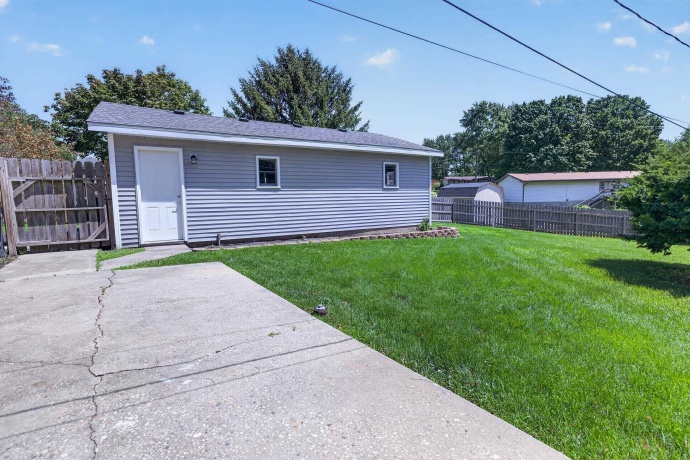 4520 Linview, ROCKFORD, Illinois 61109, 3 Bedrooms Bedrooms, ,1 BathroomBathrooms,House,For Sale,Linview,202604083