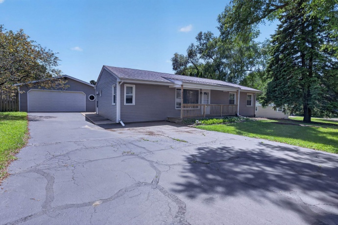 4520 Linview, ROCKFORD, Illinois 61109, 3 Bedrooms Bedrooms, ,1 BathroomBathrooms,House,For Sale,Linview,202604083