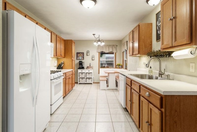 3920 ASHWINTON WAY, ROCKFORD, Illinois 61109, 3 Bedrooms Bedrooms, ,3 BathroomsBathrooms,House,For Sale,ASHWINTON WAY,202604085