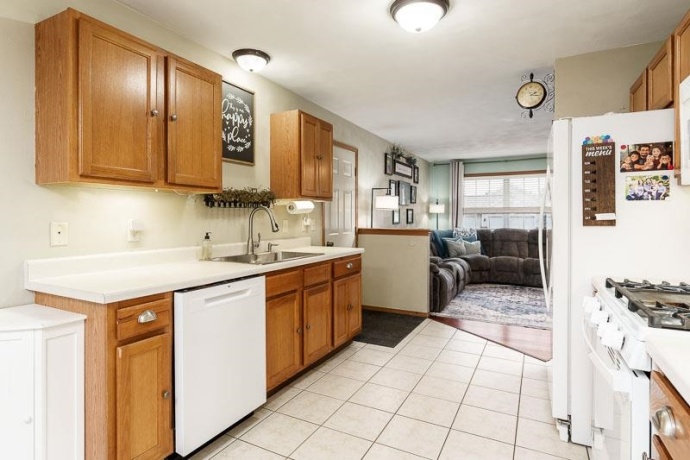 3920 ASHWINTON WAY, ROCKFORD, Illinois 61109, 3 Bedrooms Bedrooms, ,3 BathroomsBathrooms,House,For Sale,ASHWINTON WAY,202604085