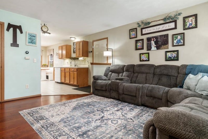 3920 ASHWINTON WAY, ROCKFORD, Illinois 61109, 3 Bedrooms Bedrooms, ,3 BathroomsBathrooms,House,For Sale,ASHWINTON WAY,202604085