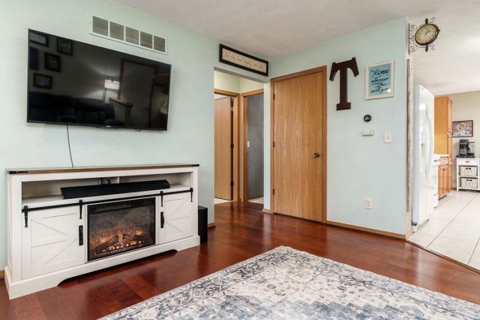3920 ASHWINTON WAY, ROCKFORD, Illinois 61109, 3 Bedrooms Bedrooms, ,3 BathroomsBathrooms,House,For Sale,ASHWINTON WAY,202604085