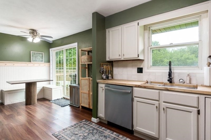 819 GREGLYNN, MACHESNEY PARK, Illinois 61115, 3 Bedrooms Bedrooms, ,1 BathroomBathrooms,House,For Sale,GREGLYNN,202604087