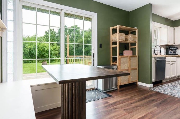 819 GREGLYNN, MACHESNEY PARK, Illinois 61115, 3 Bedrooms Bedrooms, ,1 BathroomBathrooms,House,For Sale,GREGLYNN,202604087