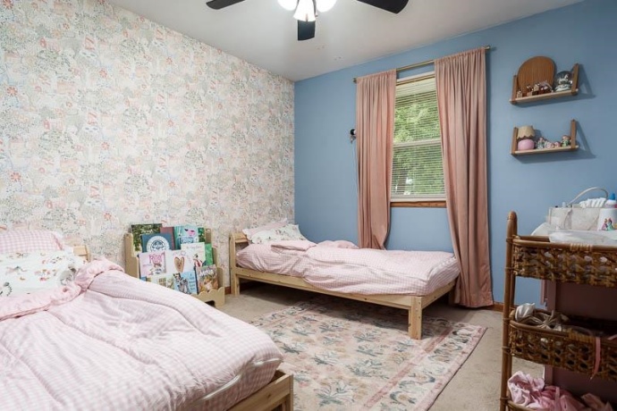 819 GREGLYNN, MACHESNEY PARK, Illinois 61115, 3 Bedrooms Bedrooms, ,1 BathroomBathrooms,House,For Sale,GREGLYNN,202604087