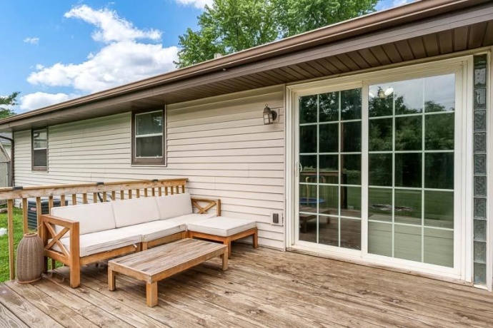 819 GREGLYNN, MACHESNEY PARK, Illinois 61115, 3 Bedrooms Bedrooms, ,1 BathroomBathrooms,House,For Sale,GREGLYNN,202604087