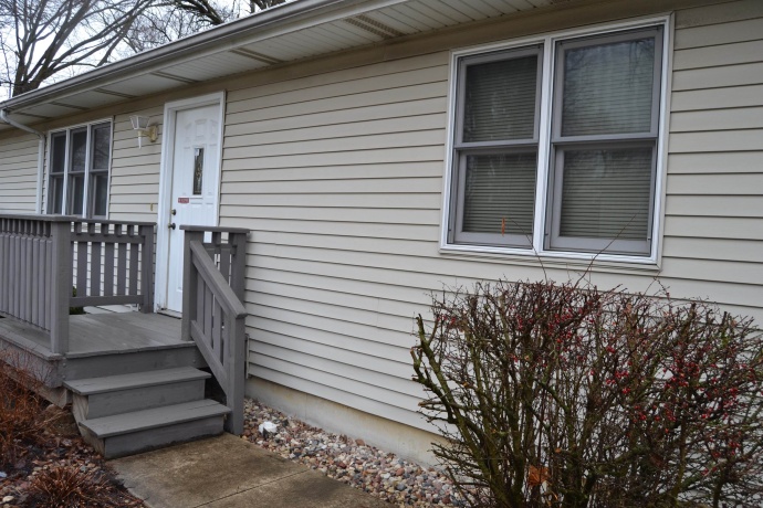 208 Nebraska St, OTTAWA, Illinois 61350, 2 Bedrooms Bedrooms, ,1 BathroomBathrooms,House,For Sale,Nebraska St,202604089