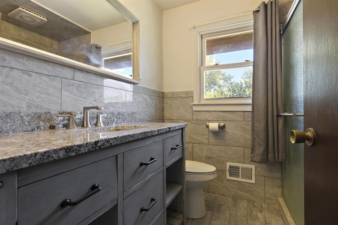 2219 24th, ROCKFORD, Illinois 61108, 3 Bedrooms Bedrooms, ,2 BathroomsBathrooms,House,For Sale,24th,202604094