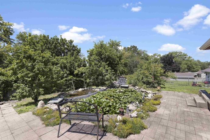 2219 24th, ROCKFORD, Illinois 61108, 3 Bedrooms Bedrooms, ,2 BathroomsBathrooms,House,For Sale,24th,202604094