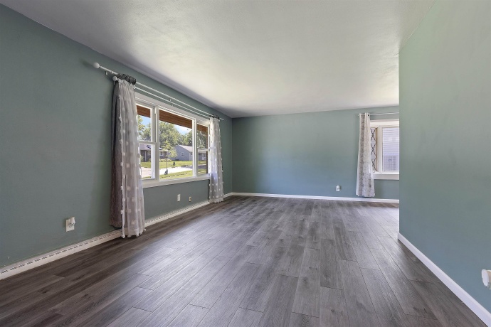 2219 24th, ROCKFORD, Illinois 61108, 3 Bedrooms Bedrooms, ,2 BathroomsBathrooms,House,For Sale,24th,202604094