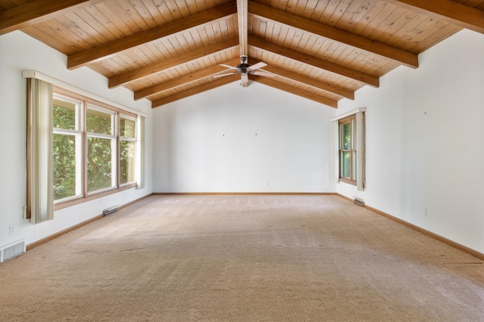 5537 GUILFORD, ROCKFORD, Illinois 61107, 3 Bedrooms Bedrooms, ,2 BathroomsBathrooms,House,For Sale,GUILFORD,202604097