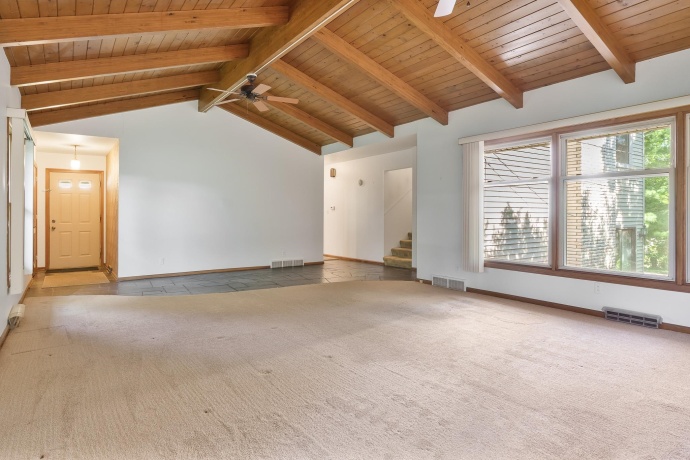 5537 GUILFORD, ROCKFORD, Illinois 61107, 3 Bedrooms Bedrooms, ,2 BathroomsBathrooms,House,For Sale,GUILFORD,202604097