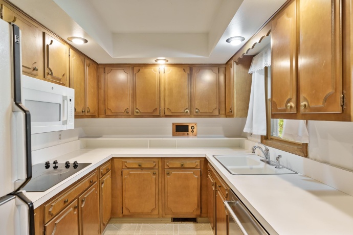 5537 GUILFORD, ROCKFORD, Illinois 61107, 3 Bedrooms Bedrooms, ,2 BathroomsBathrooms,House,For Sale,GUILFORD,202604097