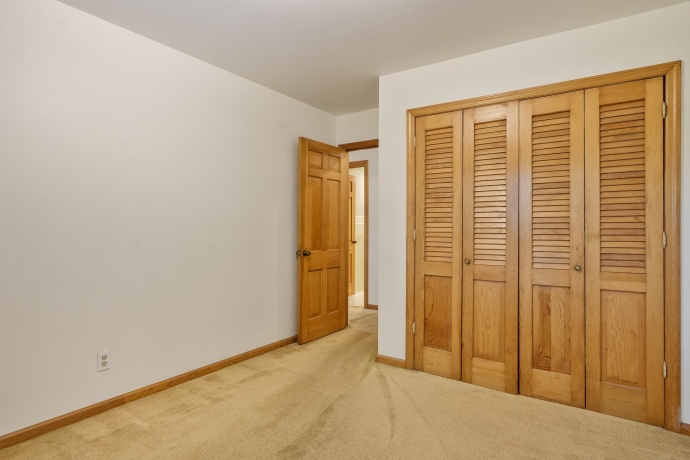 5537 GUILFORD, ROCKFORD, Illinois 61107, 3 Bedrooms Bedrooms, ,2 BathroomsBathrooms,House,For Sale,GUILFORD,202604097