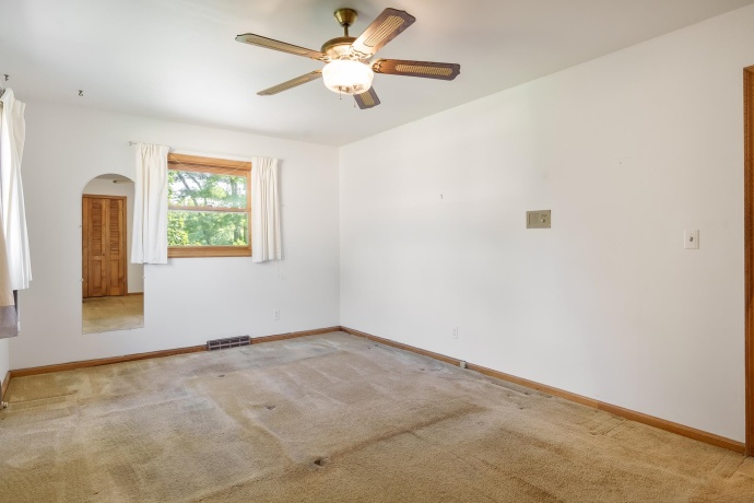 5537 GUILFORD, ROCKFORD, Illinois 61107, 3 Bedrooms Bedrooms, ,2 BathroomsBathrooms,House,For Sale,GUILFORD,202604097