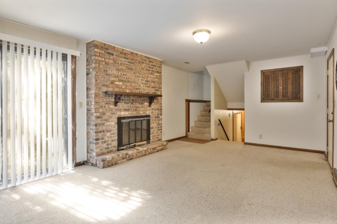 5537 GUILFORD, ROCKFORD, Illinois 61107, 3 Bedrooms Bedrooms, ,2 BathroomsBathrooms,House,For Sale,GUILFORD,202604097