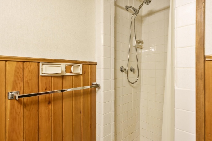 5537 GUILFORD, ROCKFORD, Illinois 61107, 3 Bedrooms Bedrooms, ,2 BathroomsBathrooms,House,For Sale,GUILFORD,202604097