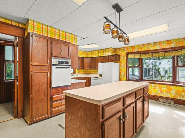 9637 POPLAR GROVE, BELVIDERE, Illinois 61008, 4 Bedrooms Bedrooms, ,1 BathroomBathrooms,House,For Sale,POPLAR GROVE,202604099