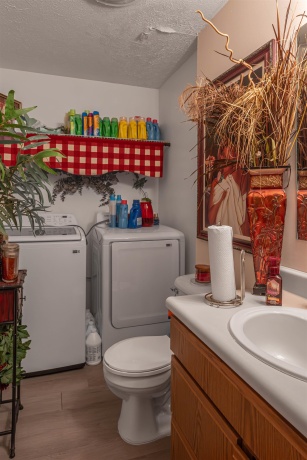 2182 Reed, ROCKFORD, Illinois 61109, 2 Bedrooms Bedrooms, ,1 BathroomBathrooms,House,For Sale,Reed,202604101