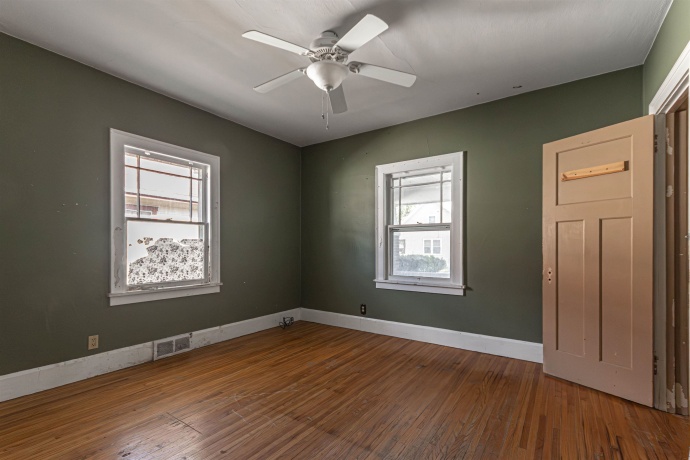2120 17th, ROCKFORD, Illinois 61104, 4 Bedrooms Bedrooms, ,1 BathroomBathrooms,House,For Sale,17th,202604102