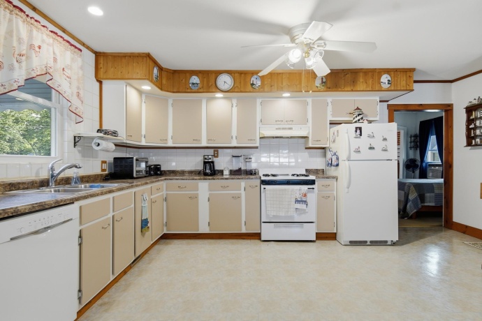 709 2nd, OREGON, Illinois 61061, 3 Bedrooms Bedrooms, ,1 BathroomBathrooms,House,For Sale,2nd,202604105