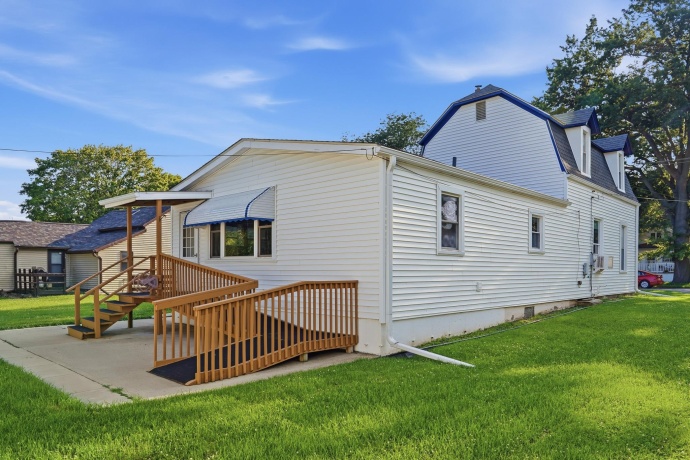 709 2nd, OREGON, Illinois 61061, 3 Bedrooms Bedrooms, ,1 BathroomBathrooms,House,For Sale,2nd,202604105