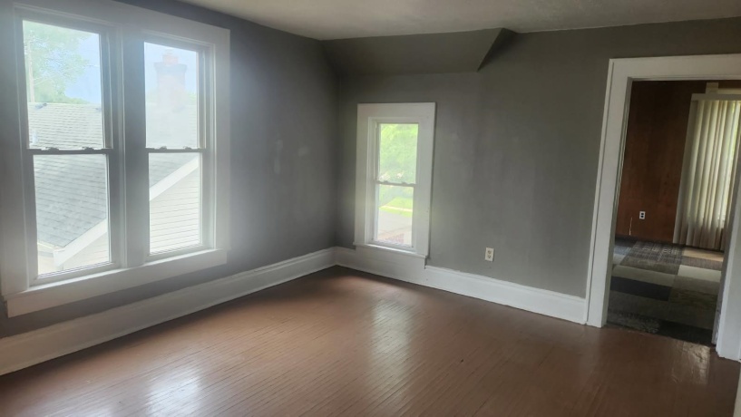 1518 9th, ROCKFORD, Illinois 61104, 3 Bedrooms Bedrooms, ,2 BathroomsBathrooms,House,For Sale,9th,202604110