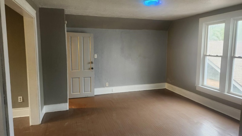 1518 9th, ROCKFORD, Illinois 61104, 3 Bedrooms Bedrooms, ,2 BathroomsBathrooms,House,For Sale,9th,202604110