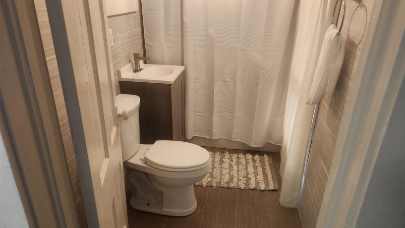 1518 9th, ROCKFORD, Illinois 61104, 3 Bedrooms Bedrooms, ,2 BathroomsBathrooms,House,For Sale,9th,202604110