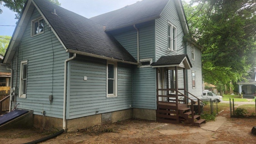 1518 9th, ROCKFORD, Illinois 61104, 3 Bedrooms Bedrooms, ,2 BathroomsBathrooms,House,For Sale,9th,202604110