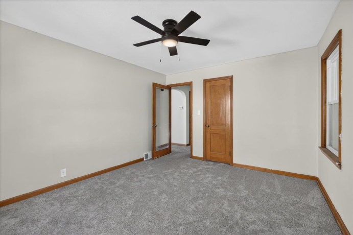 2724 Lawndale, ROCKFORD, Illinois 61101, 2 Bedrooms Bedrooms, ,1 BathroomBathrooms,House,For Sale,Lawndale,202604120
