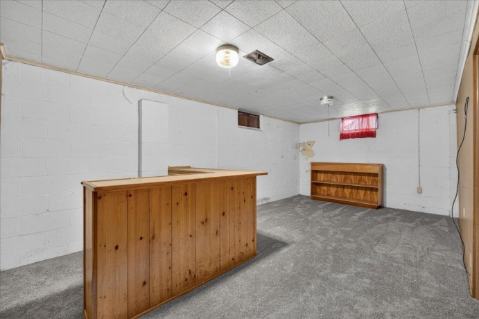 2724 Lawndale, ROCKFORD, Illinois 61101, 2 Bedrooms Bedrooms, ,1 BathroomBathrooms,House,For Sale,Lawndale,202604120