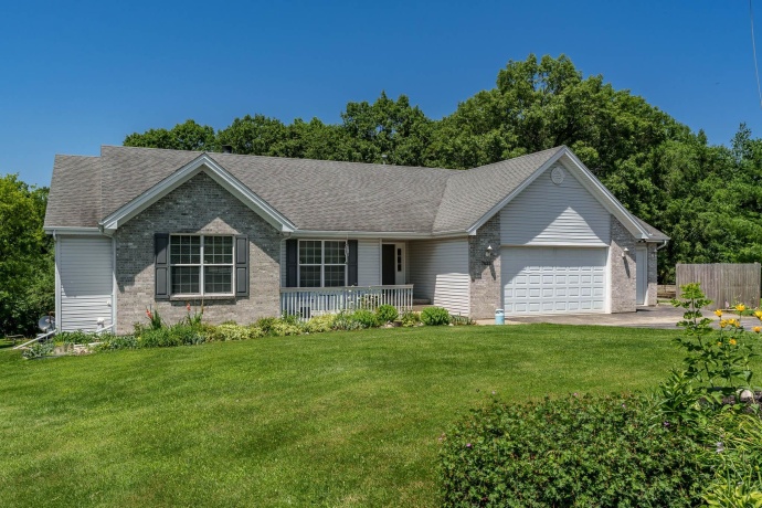 7423 Cunningham, ROCKFORD, Illinois 61102, 4 Bedrooms Bedrooms, ,3 BathroomsBathrooms,House,For Sale,Cunningham,202604121