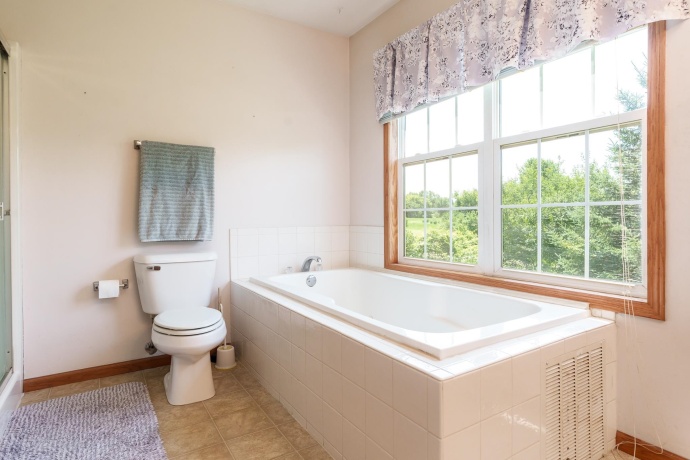 7423 Cunningham, ROCKFORD, Illinois 61102, 4 Bedrooms Bedrooms, ,3 BathroomsBathrooms,House,For Sale,Cunningham,202604121