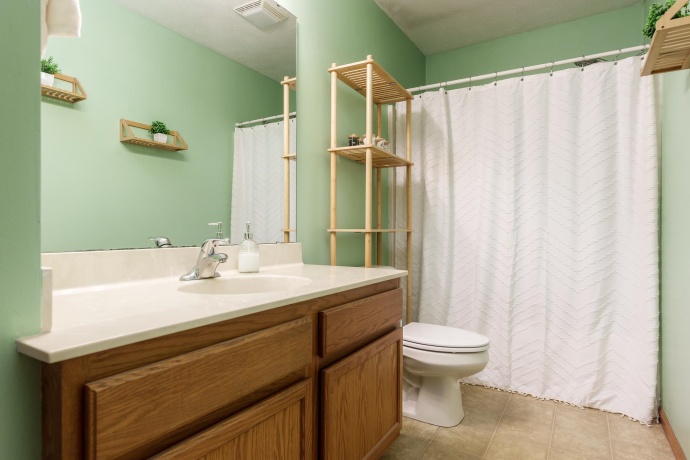 7423 Cunningham, ROCKFORD, Illinois 61102, 4 Bedrooms Bedrooms, ,3 BathroomsBathrooms,House,For Sale,Cunningham,202604121