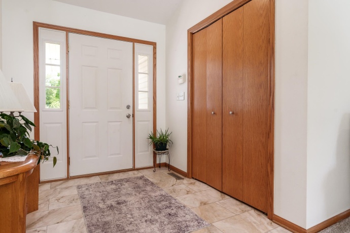 7423 Cunningham, ROCKFORD, Illinois 61102, 4 Bedrooms Bedrooms, ,3 BathroomsBathrooms,House,For Sale,Cunningham,202604121