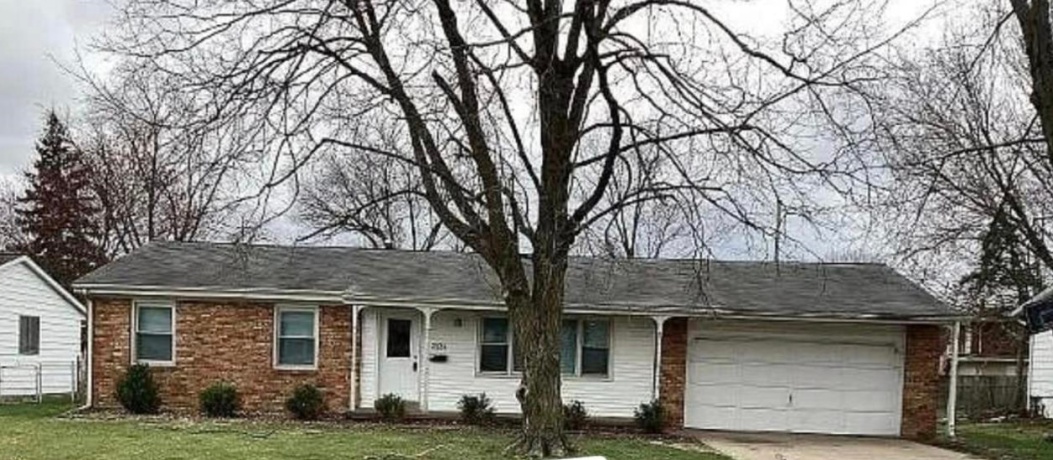 210 W Virginia Ave, Peoria, Illinois 61604, 3 Bedrooms Bedrooms, ,2 BathroomsBathrooms,House,For Sale,W Virginia Ave,202604122
