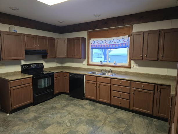 500 North, Mount Sterling, Illinois 62353, 4 Bedrooms Bedrooms, ,1 BathroomBathrooms,House,For Sale,North,202604124