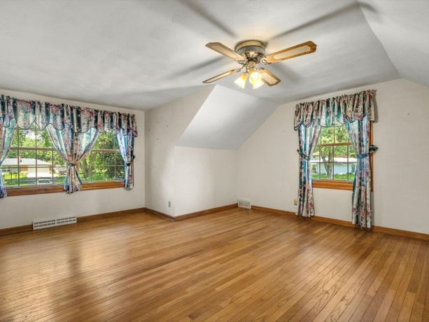 6211 Columbine, ROCKFORD, Illinois 61108, 4 Bedrooms Bedrooms, ,2 BathroomsBathrooms,House,For Sale,Columbine,202604127