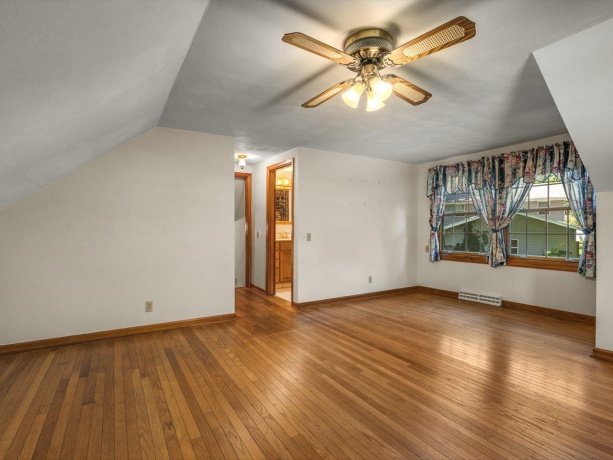 6211 Columbine, ROCKFORD, Illinois 61108, 4 Bedrooms Bedrooms, ,2 BathroomsBathrooms,House,For Sale,Columbine,202604127