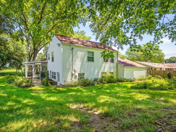 6211 Columbine, ROCKFORD, Illinois 61108, 4 Bedrooms Bedrooms, ,2 BathroomsBathrooms,House,For Sale,Columbine,202604127