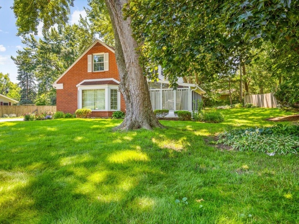 6211 Columbine, ROCKFORD, Illinois 61108, 4 Bedrooms Bedrooms, ,2 BathroomsBathrooms,House,For Sale,Columbine,202604127