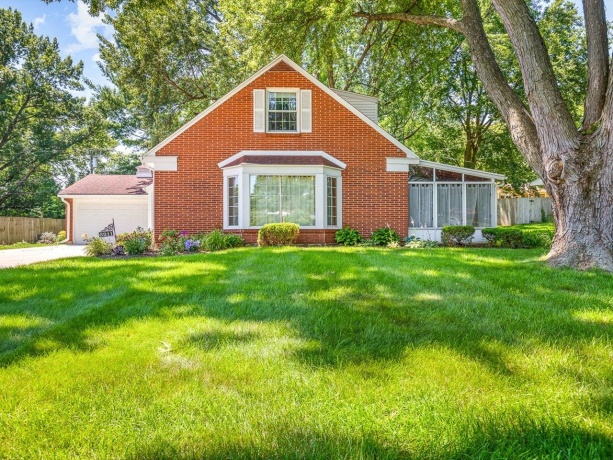 6211 Columbine, ROCKFORD, Illinois 61108, 4 Bedrooms Bedrooms, ,2 BathroomsBathrooms,House,For Sale,Columbine,202604127