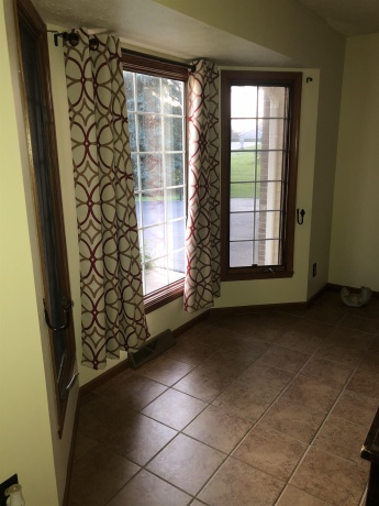 1082 Westridge, ROCKFORD, Illinois 61102, 4 Bedrooms Bedrooms, ,2 BathroomsBathrooms,House,For Sale,Westridge,202603411