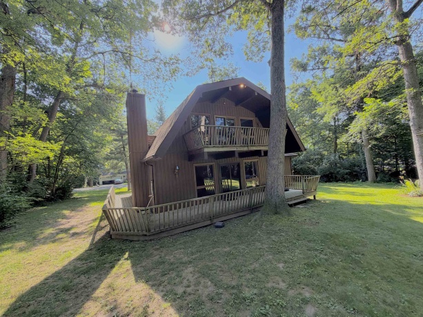 325 ROCHESTER, POPLAR GROVE, Illinois 61065, 3 Bedrooms Bedrooms, ,2 BathroomsBathrooms,House,For Sale,ROCHESTER,202604129