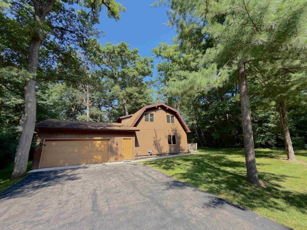325 ROCHESTER, POPLAR GROVE, Illinois 61065, 3 Bedrooms Bedrooms, ,2 BathroomsBathrooms,House,For Sale,ROCHESTER,202604129