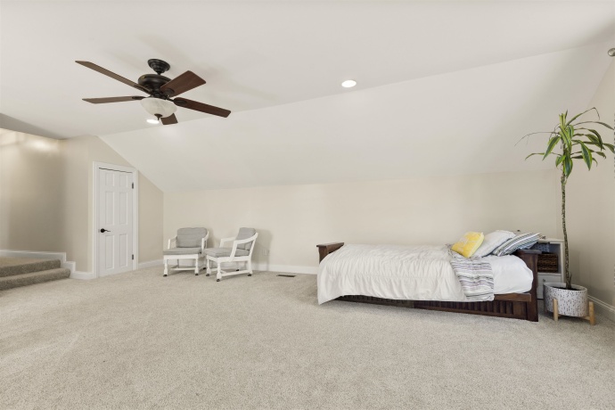 12810 SKYLINE, ROSCOE, Illinois 61073, 5 Bedrooms Bedrooms, ,3 BathroomsBathrooms,House,For Sale,SKYLINE,202604130