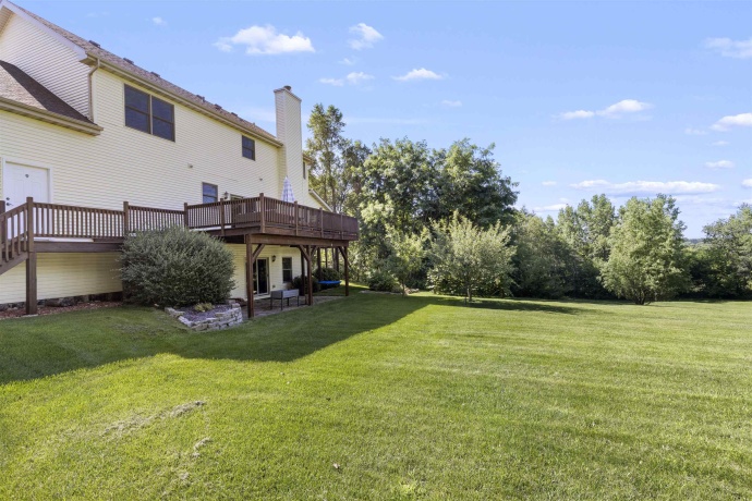 12810 SKYLINE, ROSCOE, Illinois 61073, 5 Bedrooms Bedrooms, ,3 BathroomsBathrooms,House,For Sale,SKYLINE,202604130