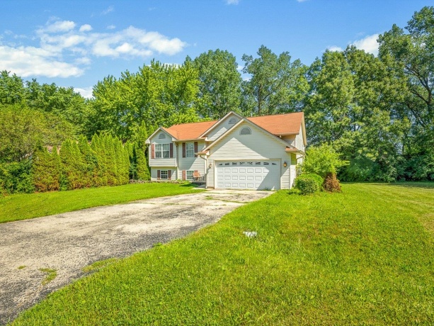 212 Rochester, POPLAR GROVE, Illinois 61065, 4 Bedrooms Bedrooms, ,3 BathroomsBathrooms,House,For Sale,Rochester,202604131